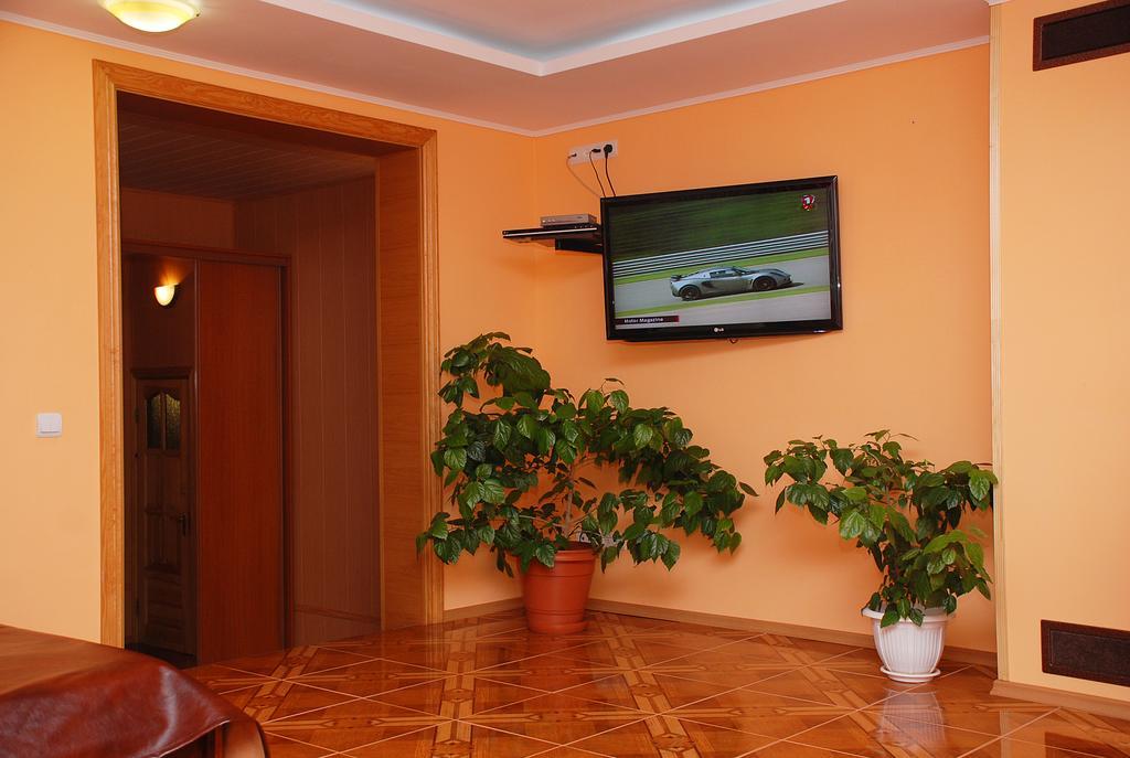 House In Bohatyrska Street Kiev Luaran gambar