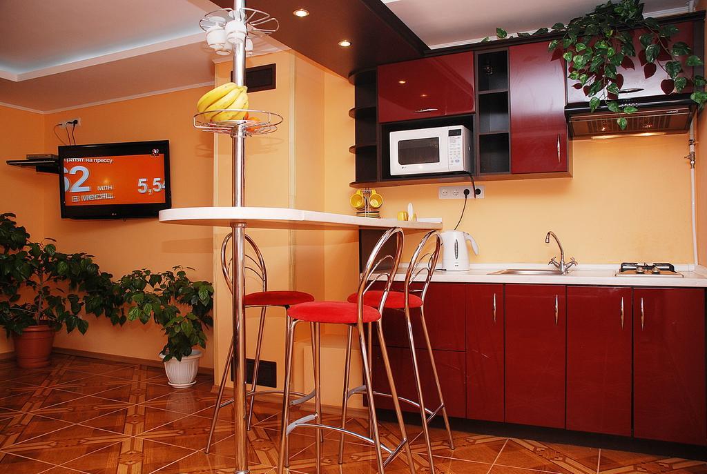 House In Bohatyrska Street Kiev Luaran gambar